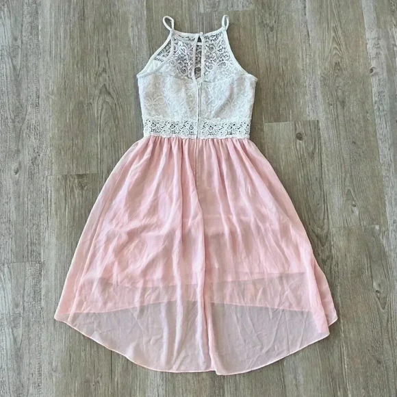 Womens Byby Pink Lace Dress - 1 - Picture 5 of 8